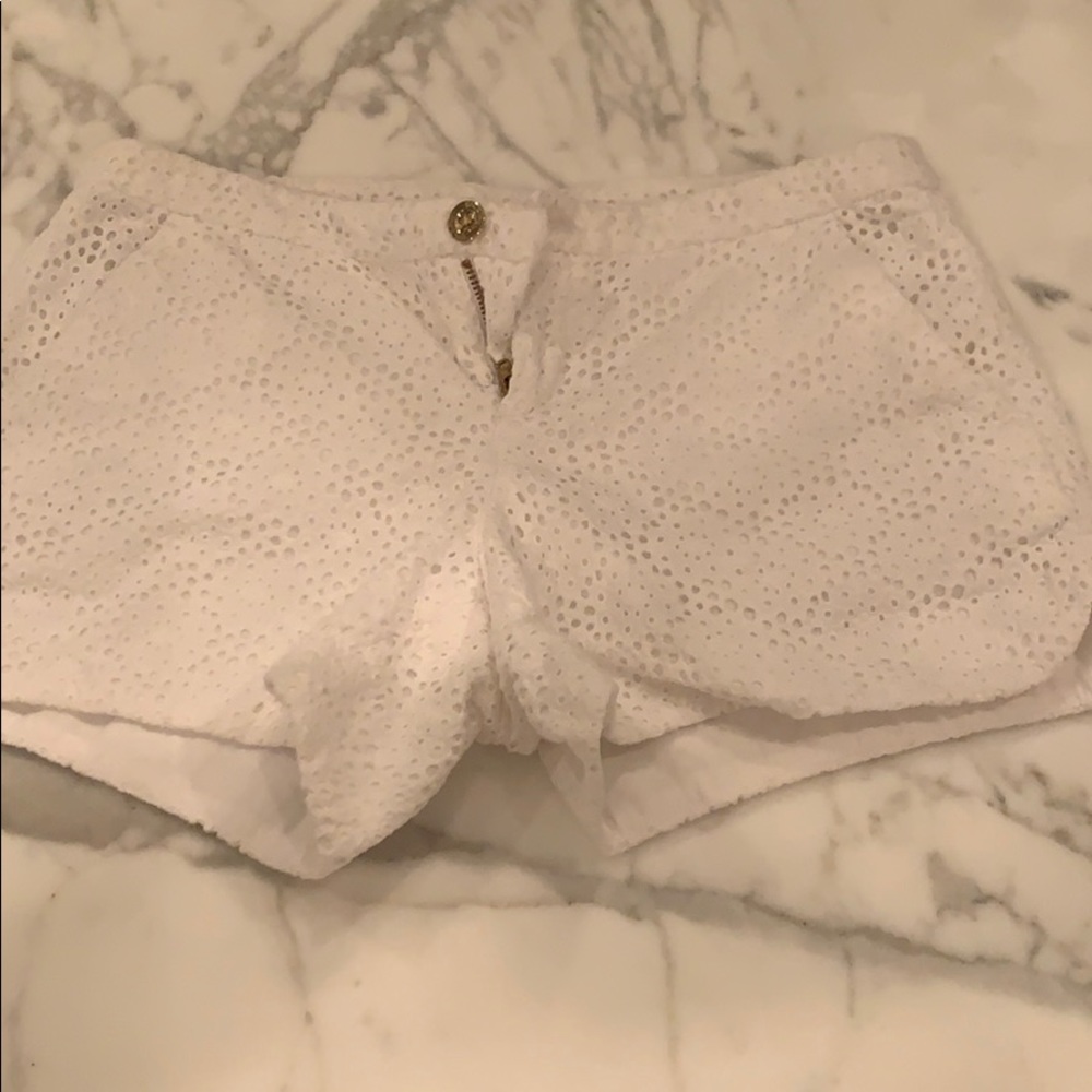 Lilly Pulitzer Lace white shorts